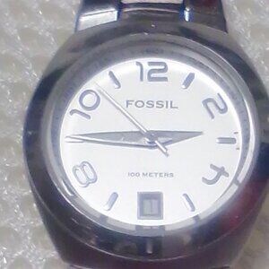 Woman's Fossil blue wrist watch